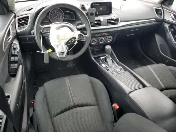 3MZBN1U7XJM273109 2018 MAZDA 3 - Image 8