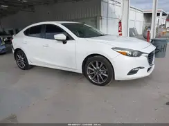 3MZBN1V30JM159051 2018 MAZDA 3