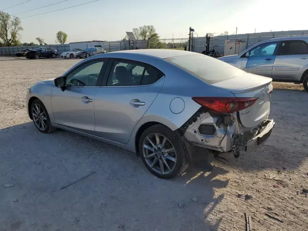 3MZBN1V30JM159700 2018 MAZDA 3 - Image 2