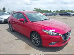 3MZBN1V30JM169756 2018 MAZDA 3