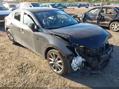 3MZBN1V30JM170339 2018 MAZDA 3