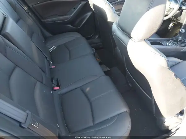 3MZBN1V30JM170339 2018 MAZDA 3 - Image 8