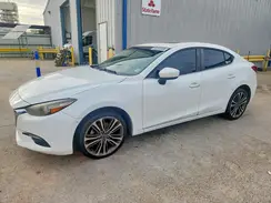 3MZBN1V30JM171586 2018 MAZDA 3