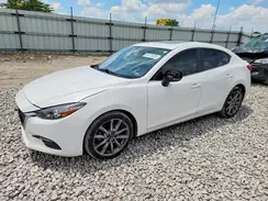 3MZBN1V30JM172060 2018 MAZDA 3