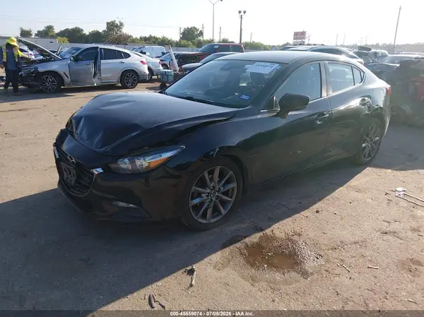 3MZBN1V30JM173287 2018 MAZDA 3 - Image 2