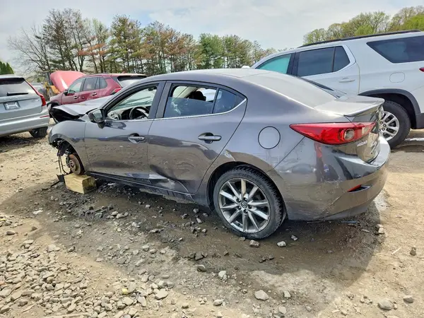 3MZBN1V30JM177842 2018 MAZDA 3 - Image 2