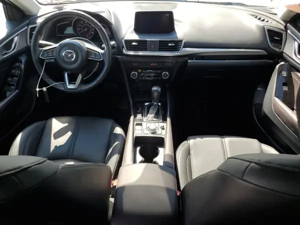 3MZBN1V30JM178294 2018 MAZDA 3 - Image 8