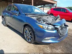 3MZBN1V30JM185519 2018 MAZDA 3