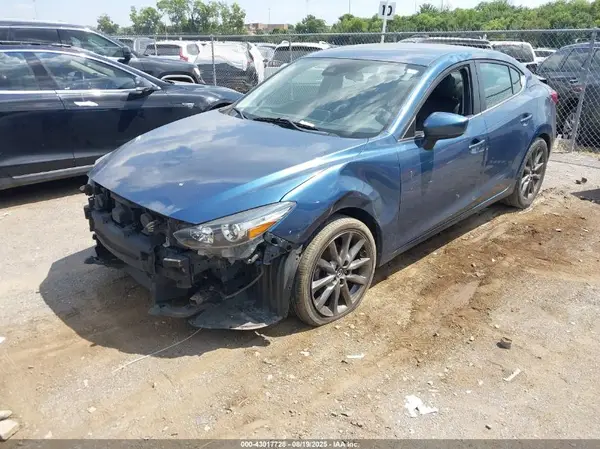 3MZBN1V30JM197217 2018 MAZDA 3 - Image 2