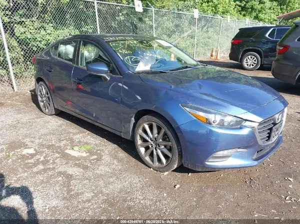 3MZBN1V30JM202416 2018 MAZDA 3 - Image 1