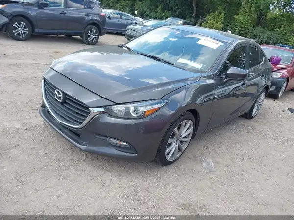 3MZBN1V30JM204828 2018 MAZDA 3 - Image 2