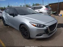 3MZBN1V30JM205946 2018 MAZDA 3