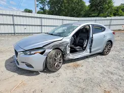 3MZBN1V30JM206045 2018 MAZDA 3