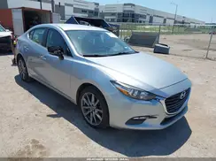 3MZBN1V30JM206188 2018 MAZDA 3