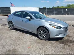 3MZBN1V30JM206823 2018 MAZDA 3