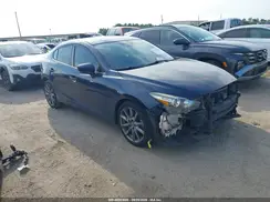 3MZBN1V30JM210547 2018 MAZDA 3