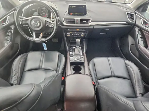 3MZBN1V30JM211570 2018 MAZDA 3 - Image 8