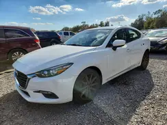 3MZBN1V30JM216929 2018 MAZDA 3