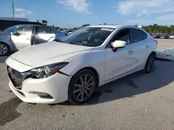 3MZBN1V30JM219751 2018 MAZDA 3