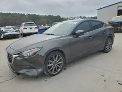 3MZBN1V30JM233696 2018 MAZDA 3