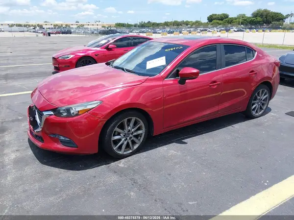 3MZBN1V30JM236999 2018 MAZDA 3 - Image 2