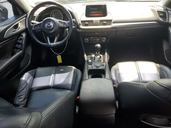 3MZBN1V30JM243211 2018 MAZDA 3 - Image 8