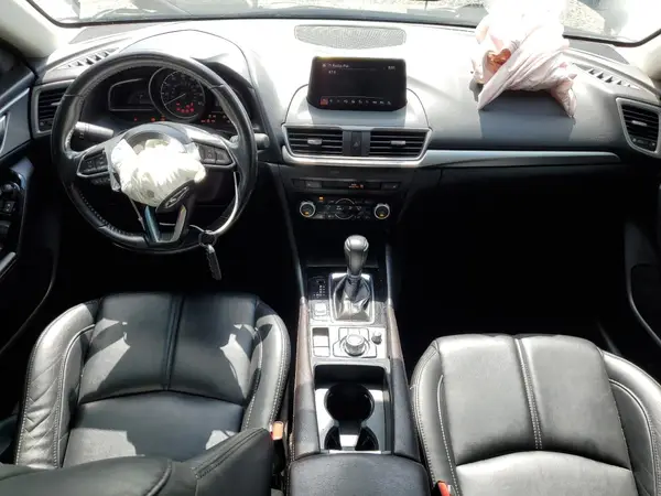 3MZBN1V30JM244522 2018 MAZDA 3 - Image 8