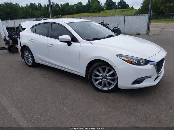 3MZBN1V30JM251518 2018 MAZDA 3 - Image 1