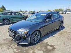 3MZBN1V30JM253723 2018 MAZDA 3