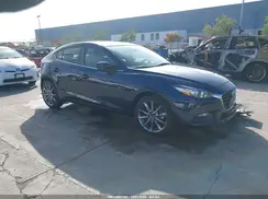 3MZBN1V30JM254838 2018 MAZDA 3