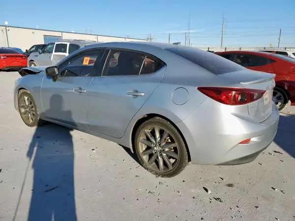 3MZBN1V30JM259215 2018 MAZDA 3 - Image 2