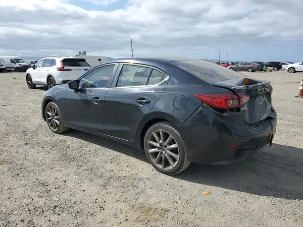 3MZBN1V30JM261305 2018 MAZDA 3 - Image 2