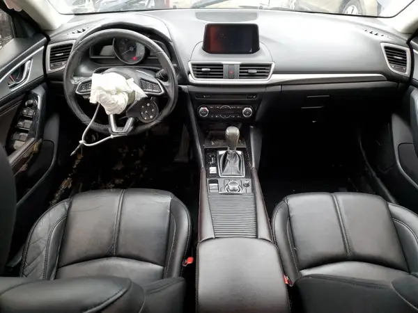 3MZBN1V30JM267878 2018 MAZDA 3 - Image 8
