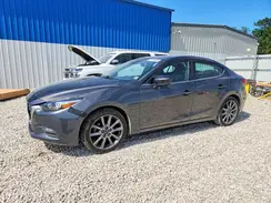 3MZBN1V30JM272904 2018 MAZDA 3