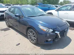 3MZBN1V30JM273437 2018 MAZDA 3