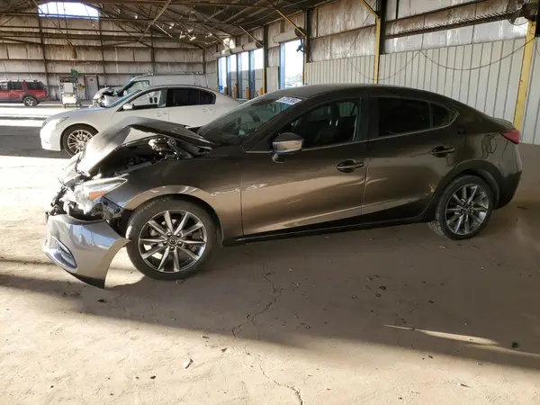 3MZBN1V31JM166896 2018 MAZDA 3 - Image 1