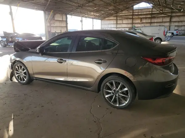 3MZBN1V31JM166896 2018 MAZDA 3 - Image 2
