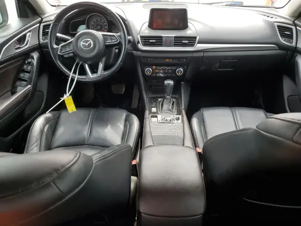 3MZBN1V31JM167126 2018 MAZDA 3 - Image 8