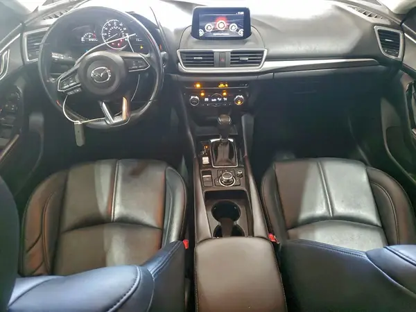 3MZBN1V31JM170575 2018 MAZDA 3 - Image 8