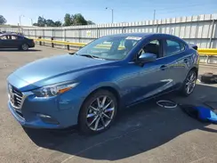 3MZBN1V31JM175162 2018 MAZDA 3