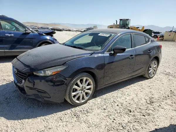 3MZBN1V31JM177283 2018 MAZDA 3 - Image 1