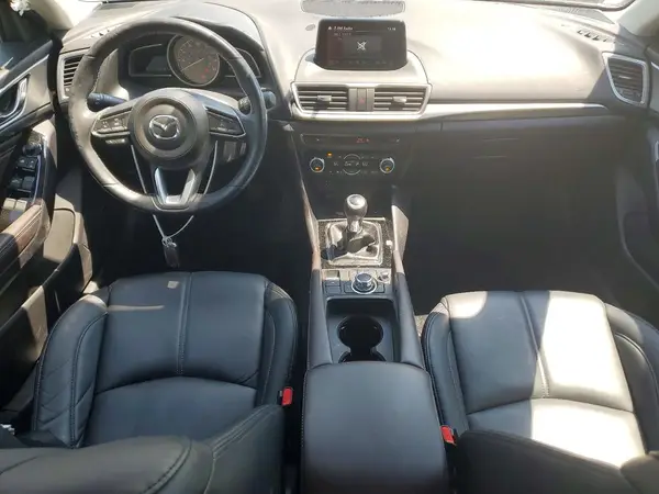 3MZBN1V31JM179065 2018 MAZDA 3 - Image 8