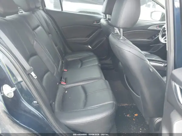 3MZBN1V31JM182452 2018 MAZDA 3 - Image 8
