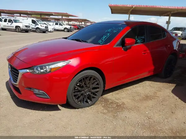 3MZBN1V31JM183262 2018 MAZDA 3 - Image 2