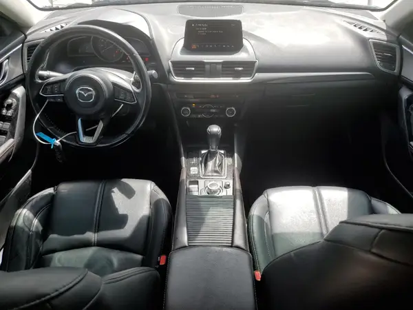 3MZBN1V31JM183505 2018 MAZDA 3 - Image 8