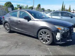 3MZBN1V31JM191782 2018 MAZDA 3