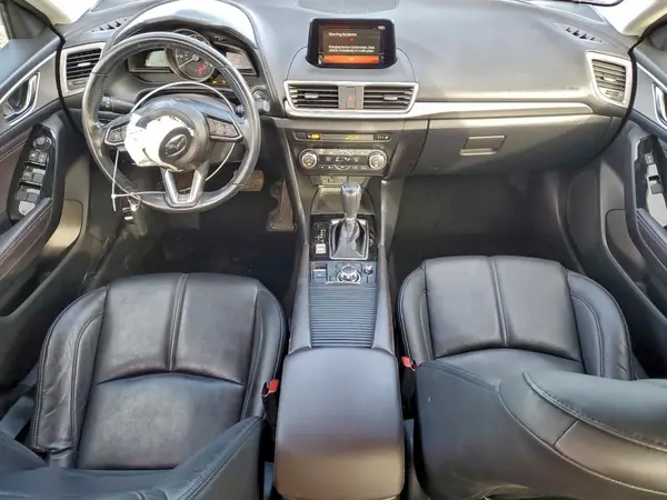 3MZBN1V31JM195265 2018 MAZDA 3 - Image 8