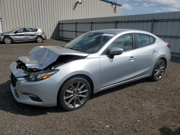 3MZBN1V31JM199199 2018 MAZDA 3 - Image 1