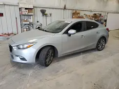 3MZBN1V31JM201257 2018 MAZDA 3
