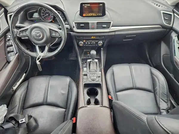 3MZBN1V31JM203185 2018 MAZDA 3 - Image 8